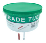 400x Red Wall Plugs & 400x 1.5" Screws Tub - Image 2