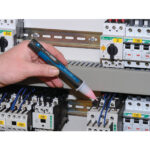 Draper Expert 1000V Cat III Non Contact Voltage Tester - Image 3