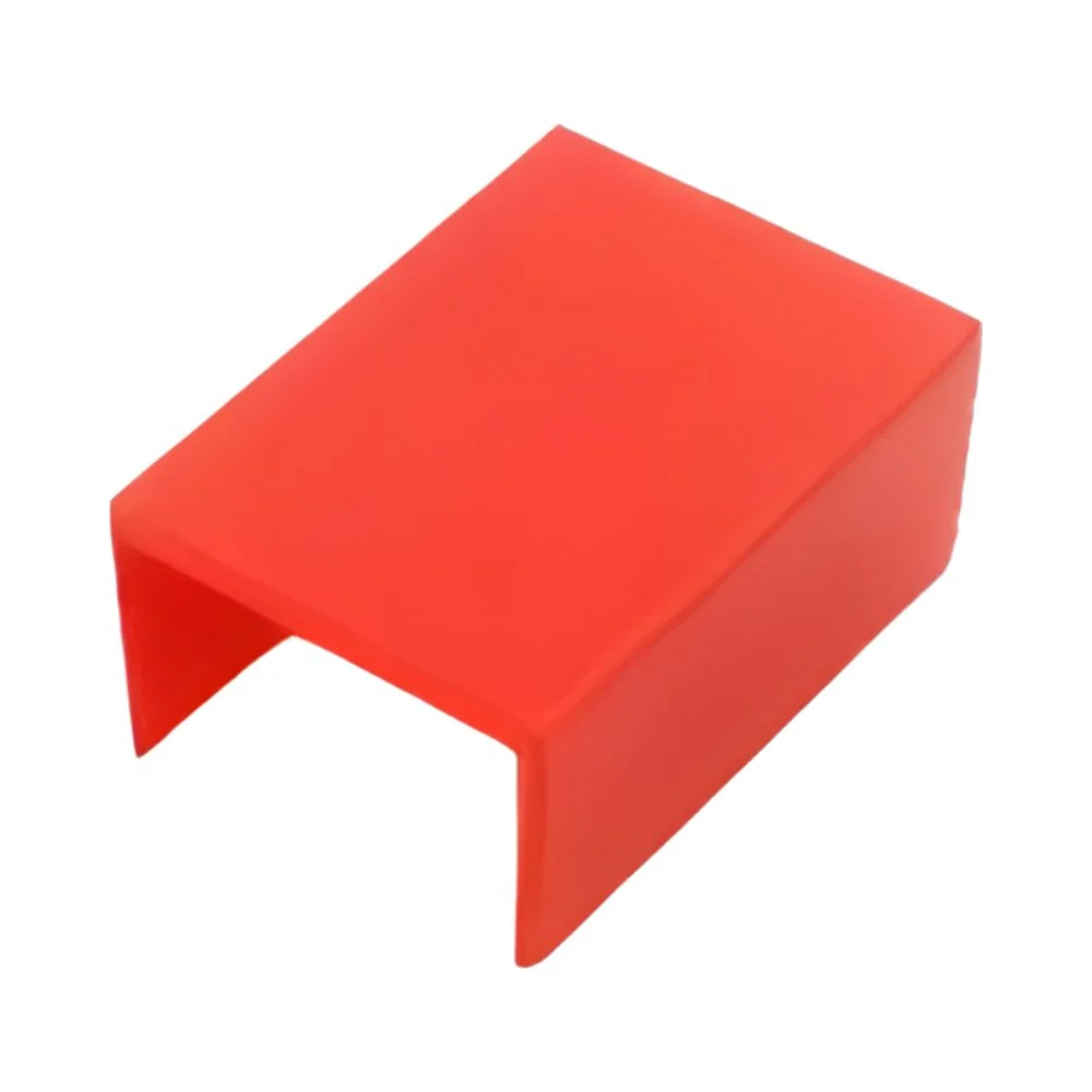 Dietzel-Univolt-Univolt-SK-1625-RED-Coupler-16-x-25mm-Red 16/25 Couplers Red - Image 1